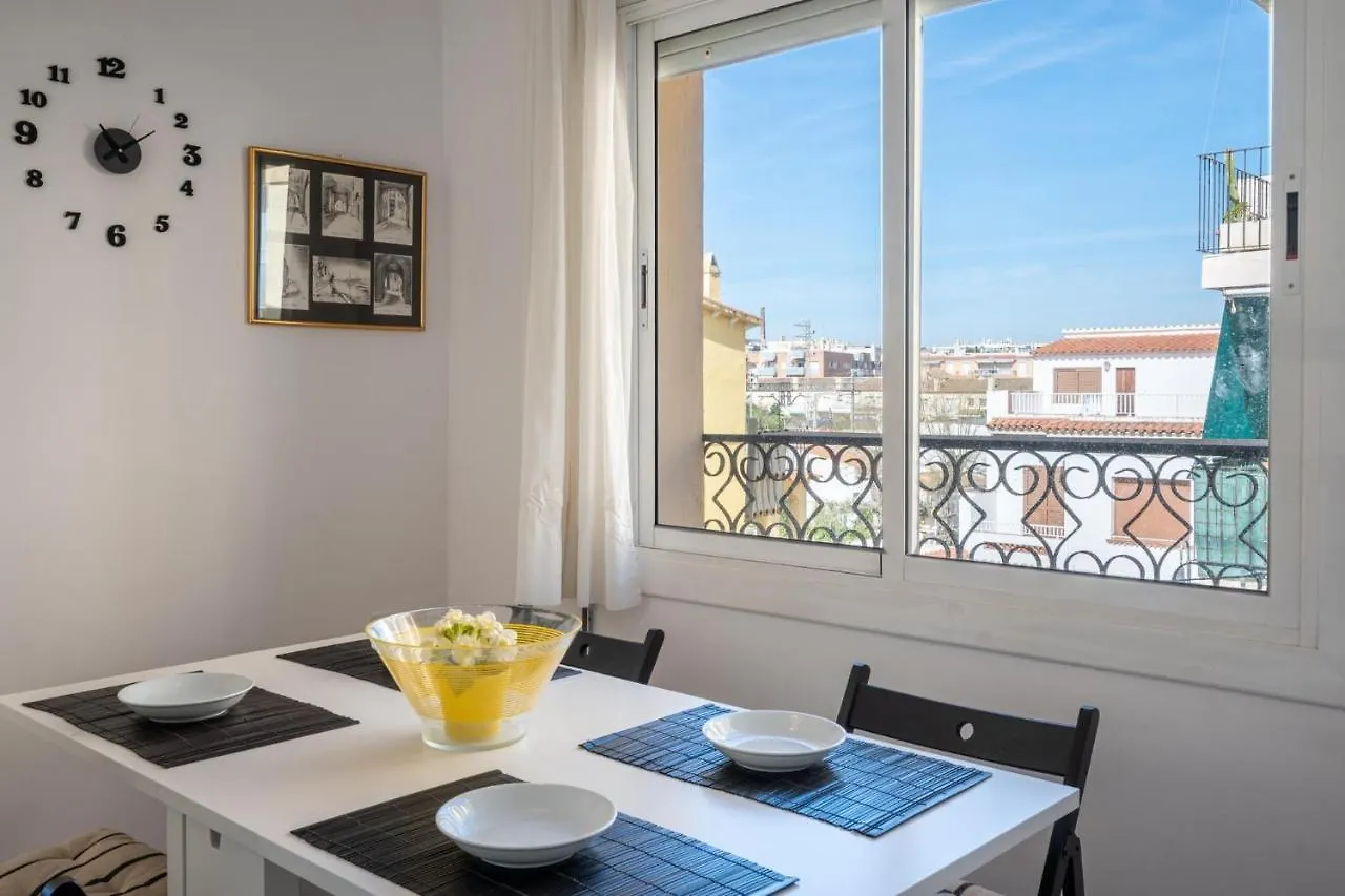 Apartment At101 Primera Linea, Vista Playa, Airco Torredembarra Spain